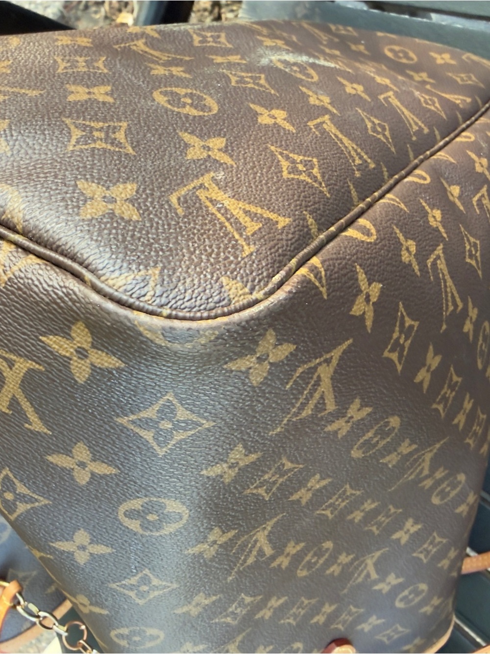 Louis Vuitton Monogram Neverfull GM With Hard to Find Pivoine  Interior. - Picture 7 of 16